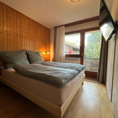 Family Base Near Fee With Mountain View *